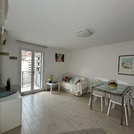 Casa Grazia Letojanni Mare Apartment ภายนอก รูปภาพ